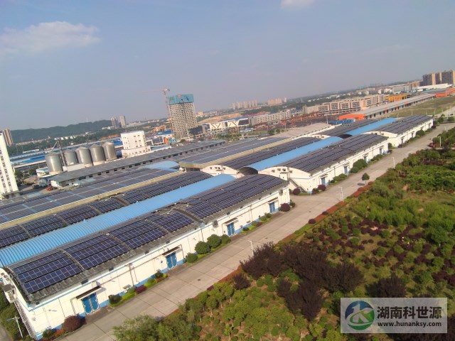 工廠屋頂太陽能光伏發(fā)電系統(tǒng)