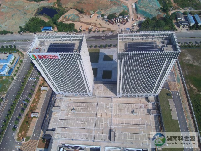 湖南糧食集團(tuán)-湘梁國(guó)際-長(zhǎng)沙綠色食品交易中心太陽(yáng)能熱水工程