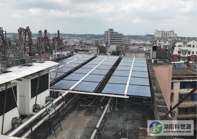 湖南省湘鄉(xiāng)市婦幼保健院屋面太陽能熱水工程