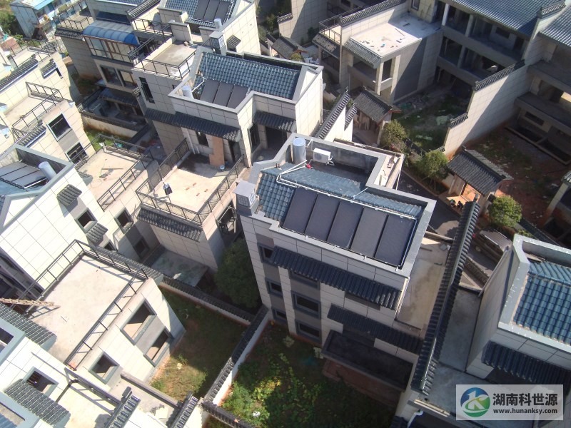 星語(yǔ)林·汀湘十里九區(qū)A地塊低層住宅（別墅）太陽(yáng)能熱水工程