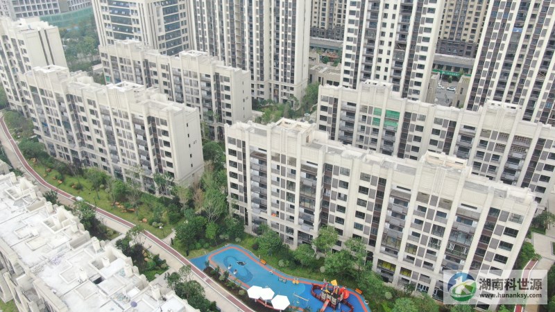 中房瑞致小區(qū)3#地塊陽臺(tái)壁掛式太陽能熱水系統(tǒng)工程