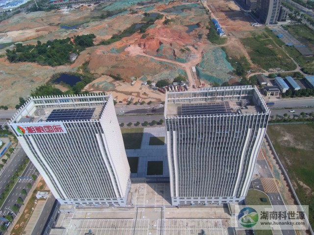 屋頂太陽能熱水系統(tǒng)工程